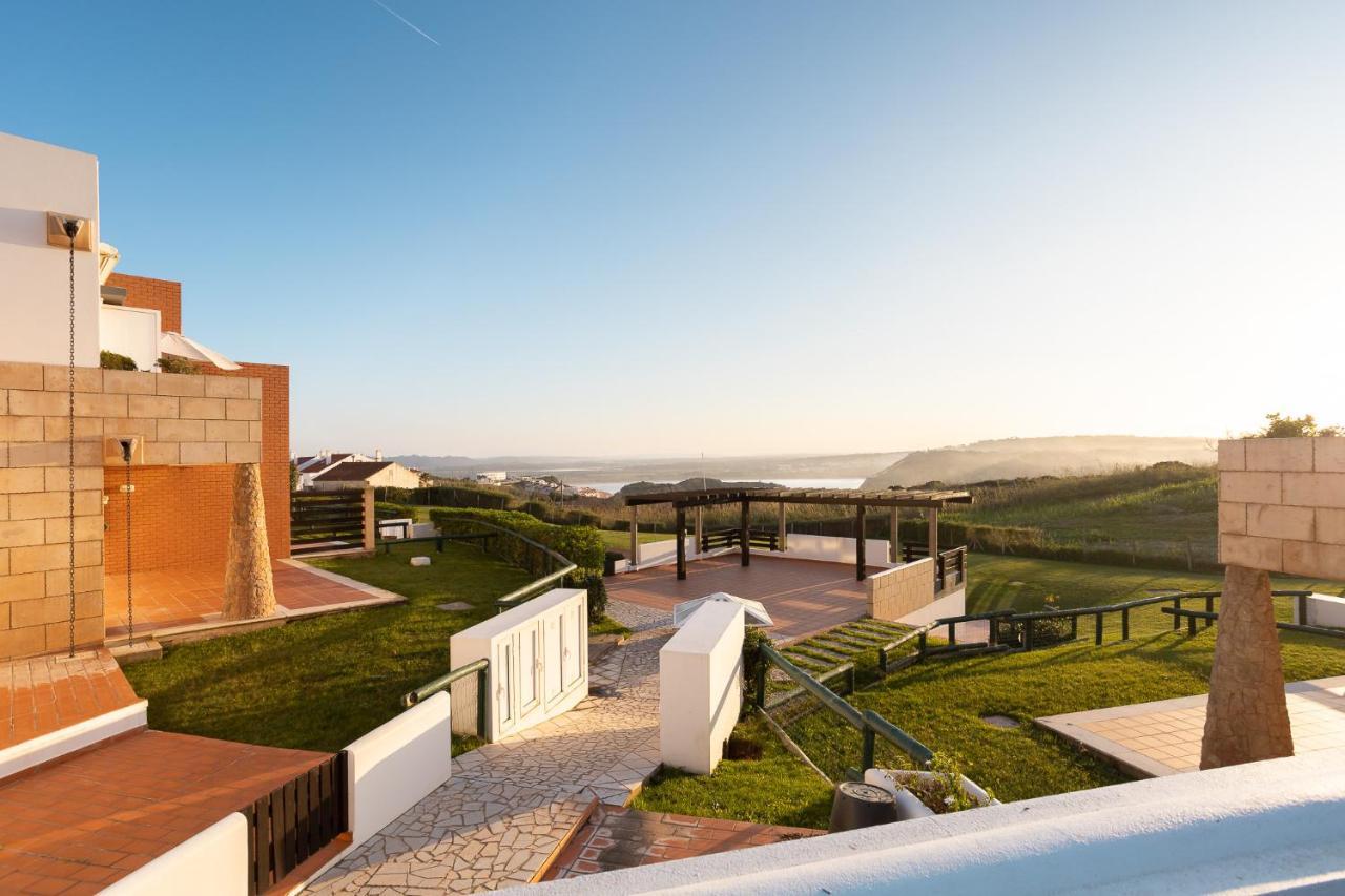 Azure - Vista Para O Oceano São Martinho do Porto Exterior foto